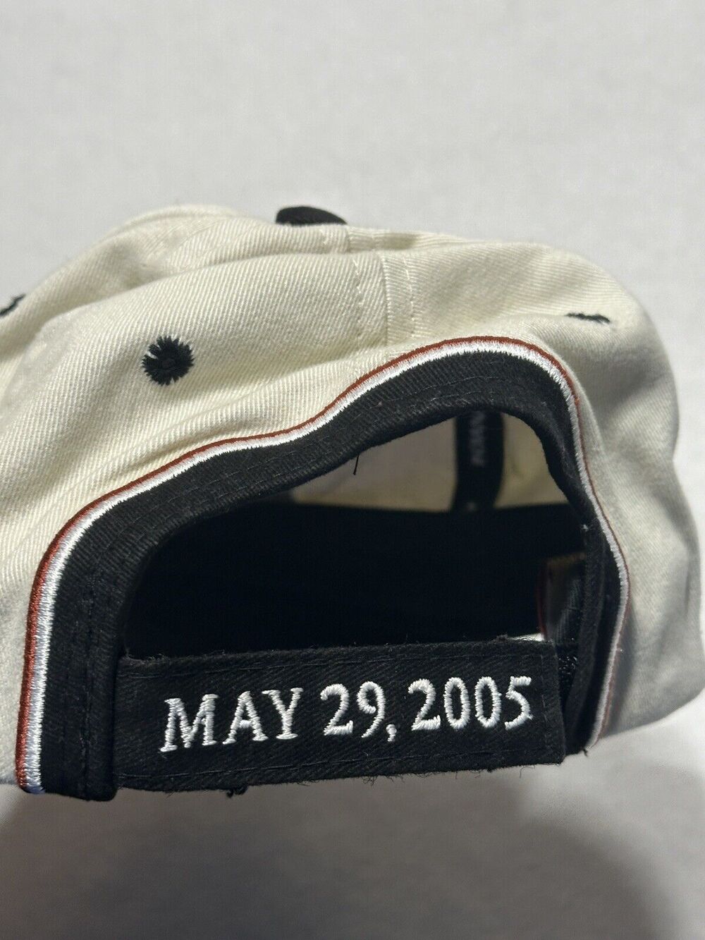 Indy 500 Vintage 89th Indianapolis Motor Race May 29 2005 Adjustable Trucker Hat - Picture 6 of 12